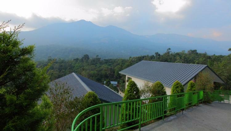 Blossom Hill Munnar Hotel Devikolam ภายนอก รูปภาพ